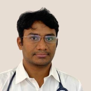 Dr. Jagadisha S is Aastrika Midwifery Centre’s Consultant Pediatrician and Neonatologist.